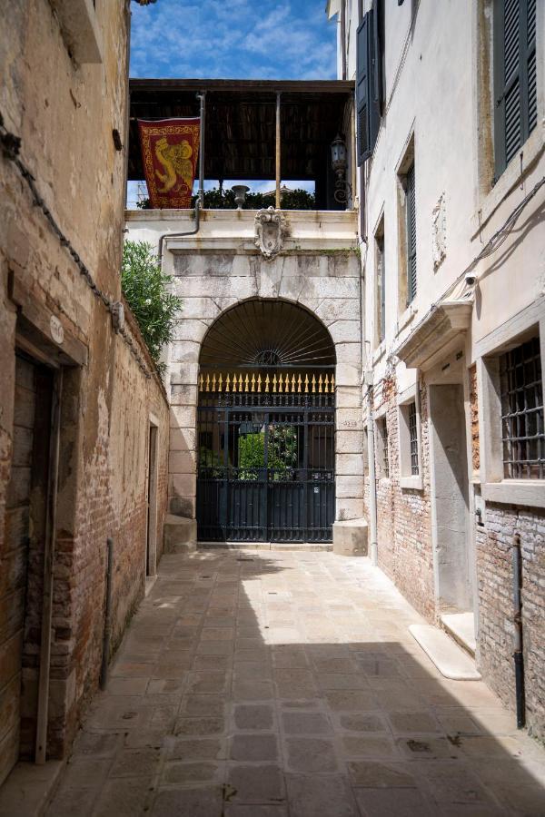 Mocenigo Grand Canal Luxury Suites Venice Exterior photo